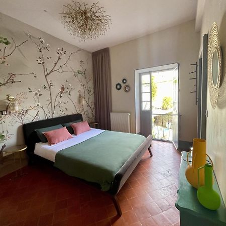 L'Oiseau Bleu Rollier Bed & Breakfast Roubia Exterior foto