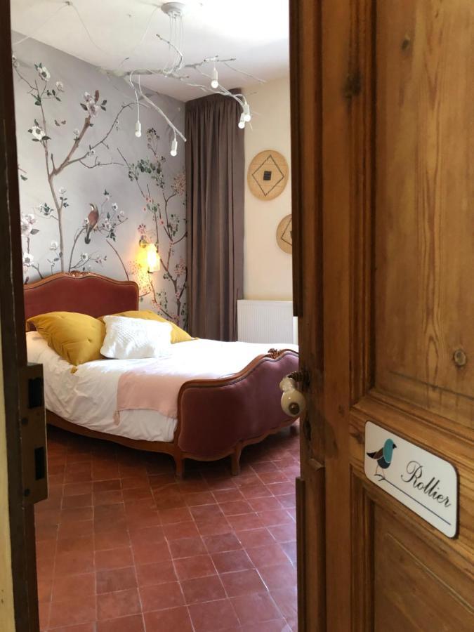 L'Oiseau Bleu Rollier Bed & Breakfast Roubia Exterior foto