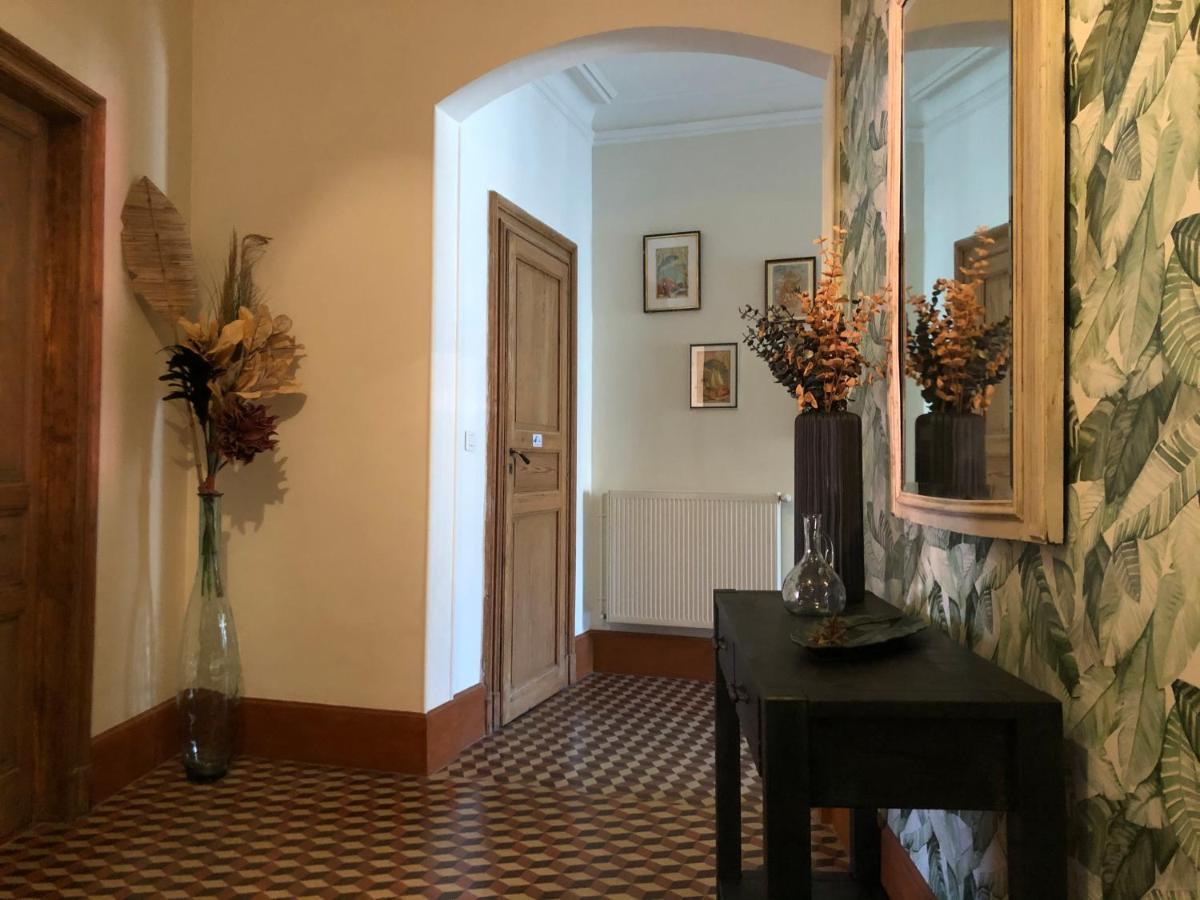 L'Oiseau Bleu Rollier Bed & Breakfast Roubia Exterior foto